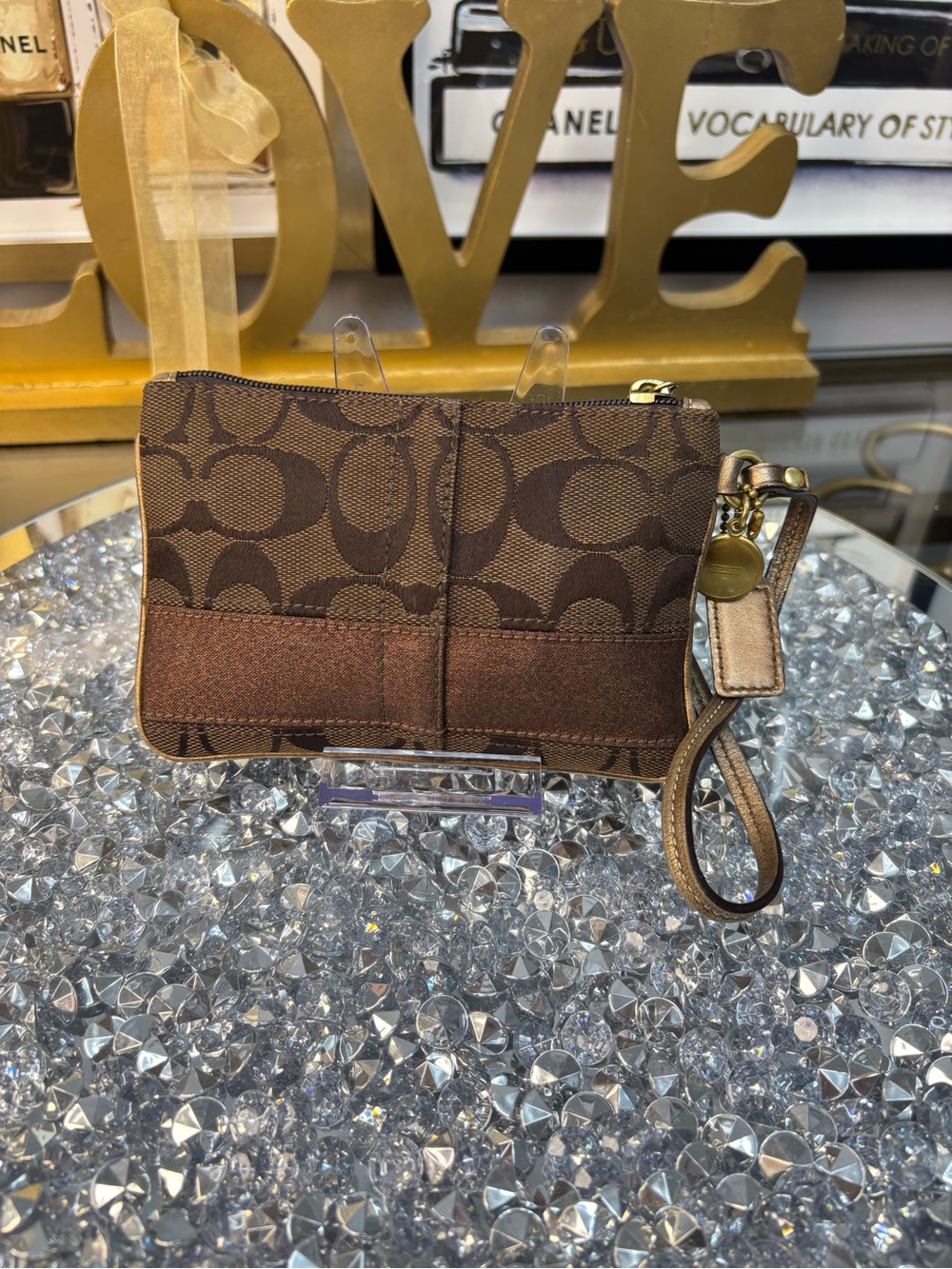 Coach y2k legacy Signature Shimmer Stripe Wristlet EUC - Picture 5 of 12
